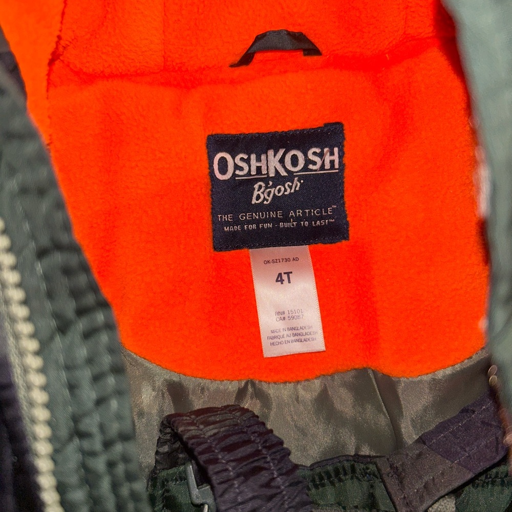 OshKosh B'gosh Camouflage Snowsuit with Bright Orange Lining - Picture 2 of 2